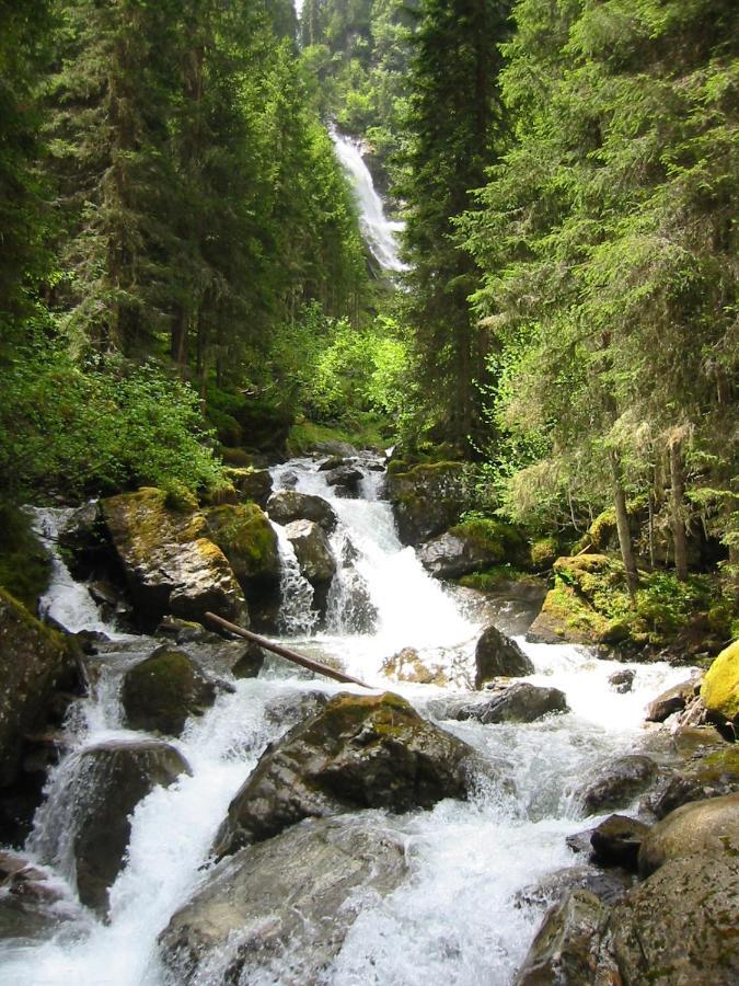 Das Unterrain Lifestyle Hotel Sankt Jakob in Defereggen Dış mekan fotoğraf