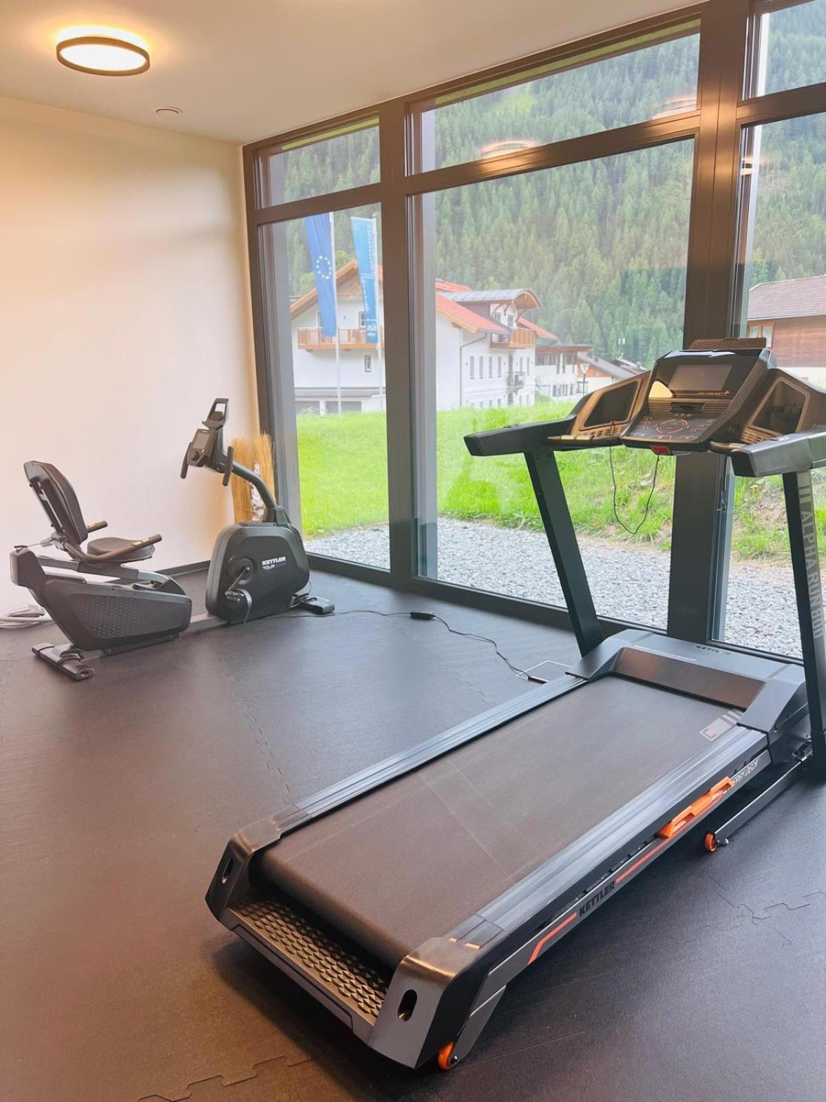 Das Unterrain Lifestyle Hotel Sankt Jakob in Defereggen Dış mekan fotoğraf